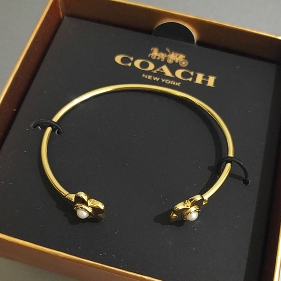 Coach Jewelry - New Coach gold Blomming Flora Cuff